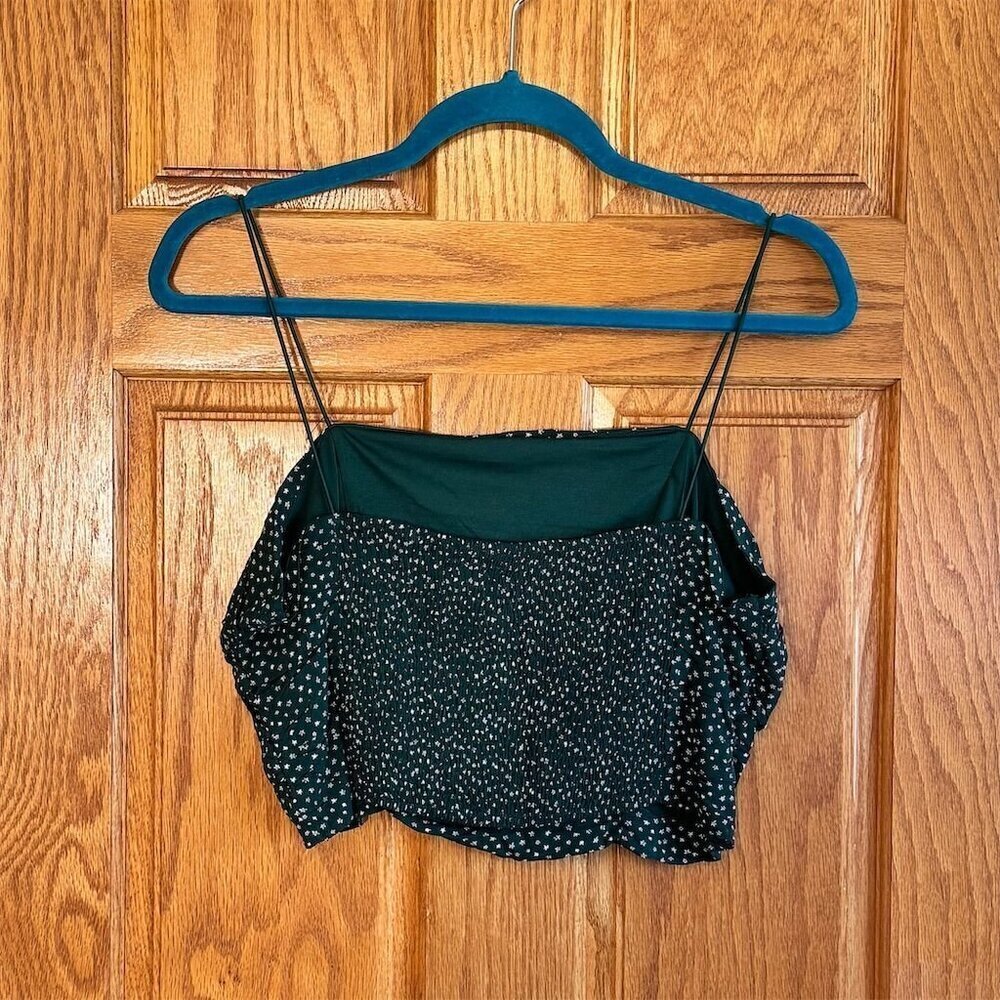 NWT La Hearts Women's M Green Floral Cropped Tank Top Spaghetti Straps - Picture 3 of 7